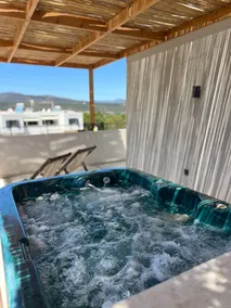 Studio Villa with Jacuzzi - Image 4