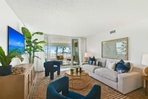Stylish & Sunny | OceanView~Pool - Image 2