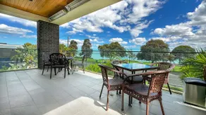 Quiet Beachfront Villa/2 Kitchens&Living Areas - Image 3