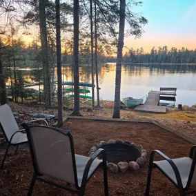 Lake Front Cabin - Reserver din Premier Rated Cabin Today - Image 4