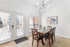 NEW! La Maison Verte - 2/2 w/ Dedicated Workspaces - Image 5