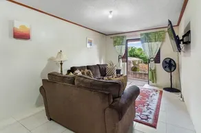 Cozy Bathsheba - Image 2