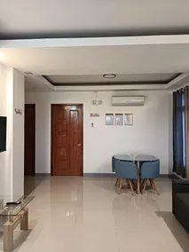 Michael's Apartment - Image 3