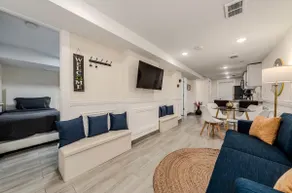 Cozy 2 Bed Apt - Midway Airport - Image 3
