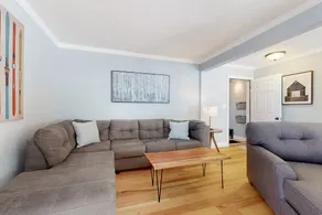 Ski-in/out 3BR with prime location - Image 3