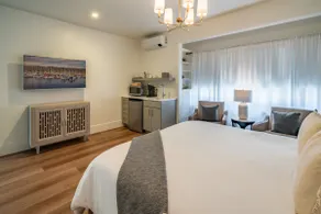 The Cove - Image 2