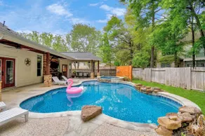 The Woodlands Escape: Pool & Game Room - Image 3