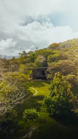 Casabella • Wooden cabin with panoramic view - Image 3