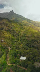 Casabella • Wooden cabin with panoramic view - Image 5