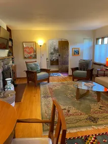Lucky Rabbit Lodge 3BD/2BA- Walk Everywhere - Image 2