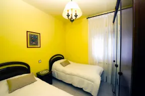 Beautiful house in Muniellos - Image 4