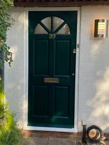 2 bedroom accommodation in Shrewsbury - Image 5