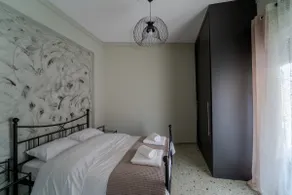 Apartment near Piraeus’ port - Image 3