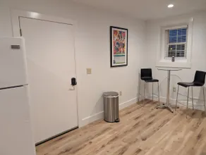 Groovy Coffee Shop Apartment - Image 3