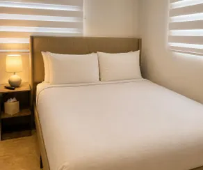 Private suite with free parking near MIA - Image 2
