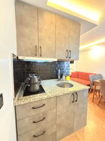 Modern Istanbul 2-BR Apartment with Kitchen No:2 - Image 3