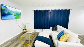 Your Calm Elegant Stay Maple Heights - Image 3