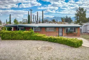 Fort huachuca. 8 Guest. 4bed, 2Bth, Gym, (Pet fee) - Image 2