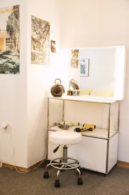 @haus.set [1 minute from Hannam Station] Stylist's Home Office & Cozy Room #Hannam-dong #Itaewon #OTT - Image 5