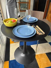 Creek Art Studio - stylish, accessible retreat - Image 4