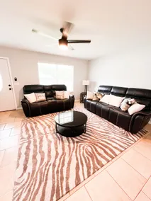 The Cozy Retreat Gem - Image 3