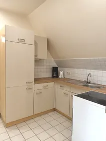 Apartment-Deluxe-Private Bathroom-Courtyard view-S - Image 3