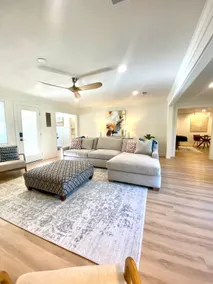 Texas Star-7 beds-Sleeps 10-Ping Pong & Pool Table - Image 3