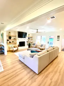 Texas Star-7 beds-Sleeps 10-Ping Pong & Pool Table - Image 5