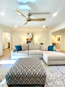 Texas Star-7 beds-Sleeps 10-Ping Pong & Pool Table - Image 2
