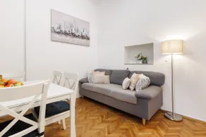 Cute & Cozy 2BD in Prime Location! - Image 3