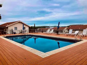 Lakefront Panoramic Hammock Retreat+Saltwater Pool - Image 3