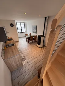 Charming Cottage - Image 3