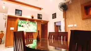 ”5000 Square feet Mansion:Modern Amenities!” - Image 4