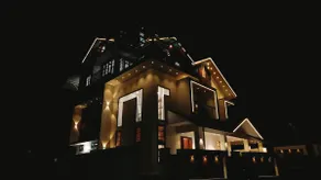 ”5000 Square feet Mansion:Modern Amenities!” - Image 5