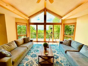Quality, Modern Home w/Sauna - Lake & Island Views - Image 2