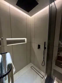 Luxurious in Abdoun Tower at 11th Floor - Image 3