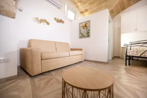 Studio apartment in the center, a stone's throw from the Marinas! - Image 3