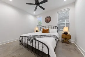 Modern Creole House with King Bed and Fast Wi-Fi - Image 5