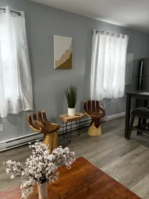 Boutique Tiny Home • Stay in the Bay (Verified) - Image 5