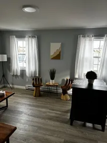 Boutique Tiny Home • Stay in the Bay (Verified) - Image 3