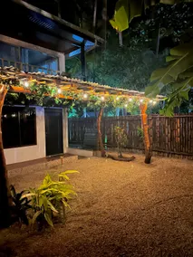 Beach and crabs at the door - Image 2