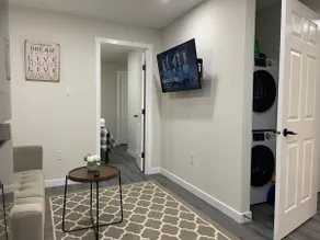 Guest Suite - Cozy Crib - Image 2