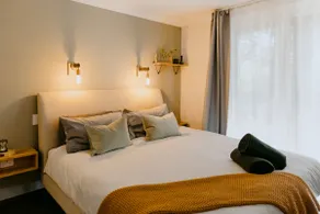 Comfy 1-bed apt near Town Center - Image 3