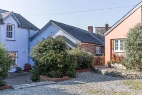 Beamy coastal country cottage near SW Coast Path - Image 5