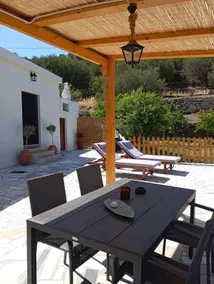 Villa Camesi - Quiet Escape with Stunning Views - Image 4