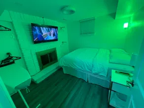 Cozy 2BR Suite•Traveler‑Friendly•Near 401/Airport! - Image 2
