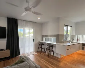 The Lite House for Living Like A Local - Image 5