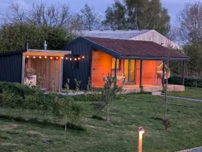 Rural Escape Cabin - Image 2