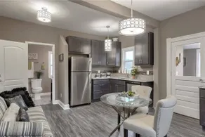 Two Homes in One Stay * Minutes to Downtown - Image 5