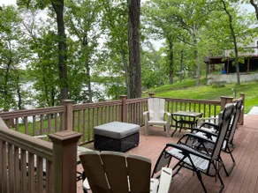 Lake life cottage + bunk cabins - Image 5